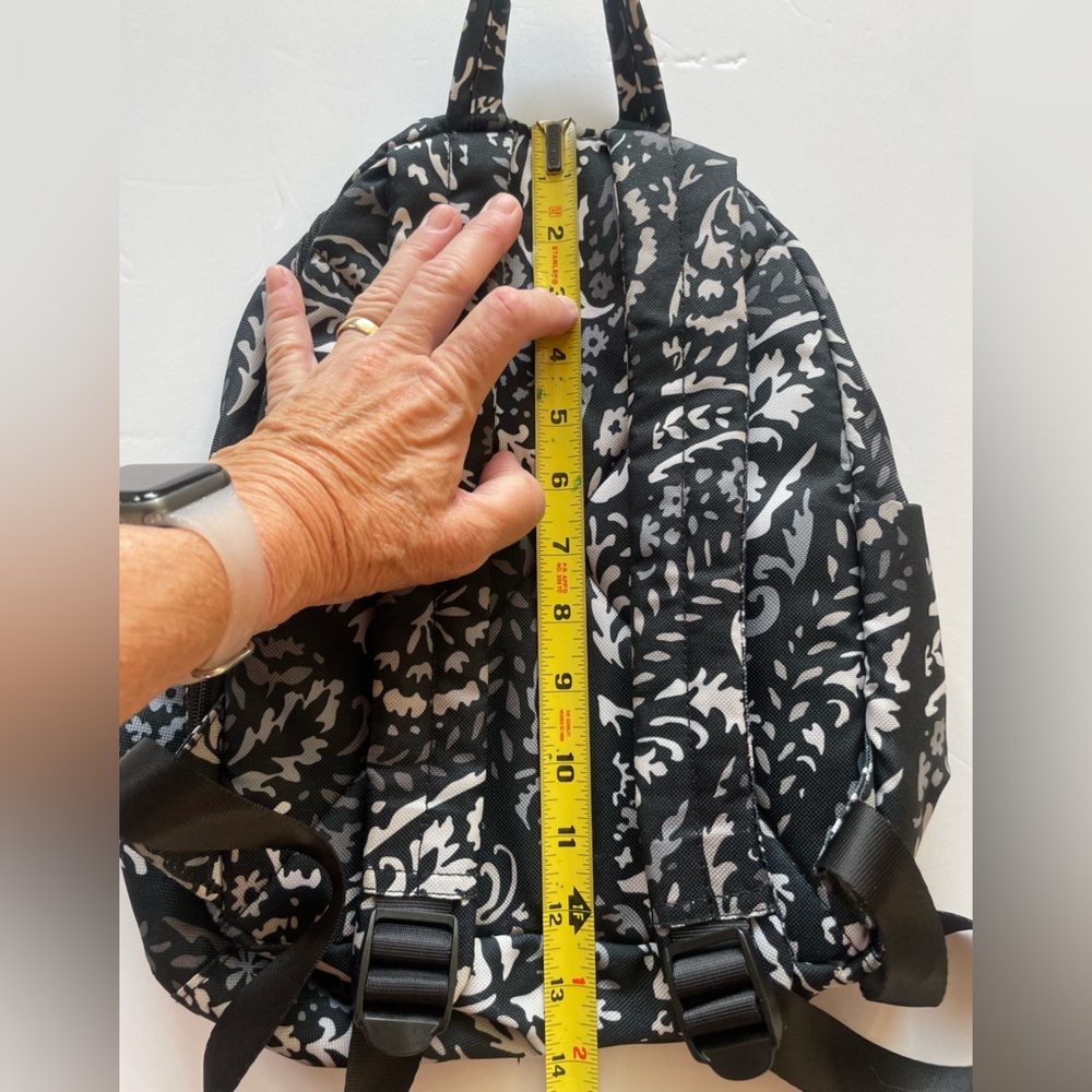 Vera Bradley Black white gray small nylon Backpack - Picture 8 of 8